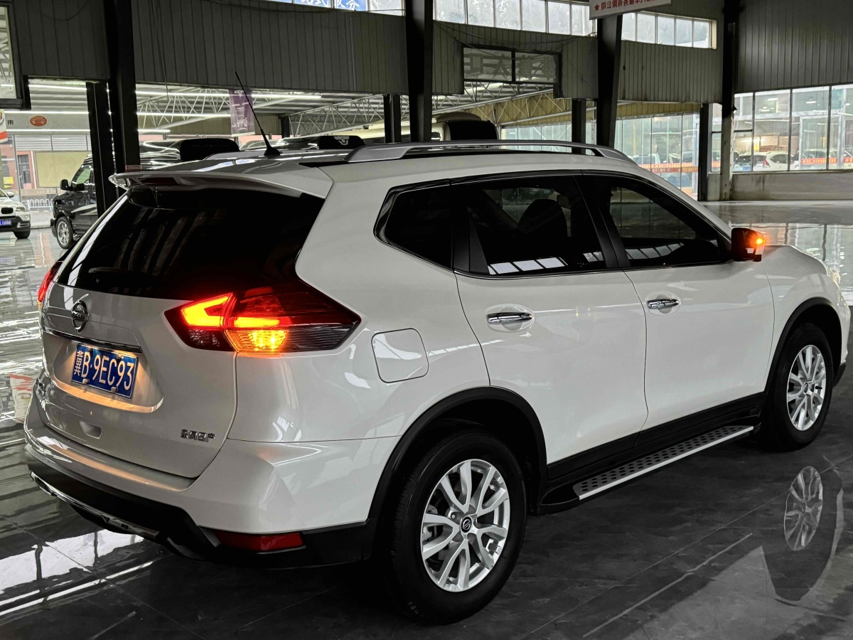 日產(chǎn) 奇駿  2021款 2.0L CVT 2WD XL Premium尊享紀(jì)念版圖片