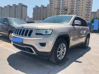 2016年7月 Jeep 大切諾基(進口) 3.0L 精英導(dǎo)航版圖片