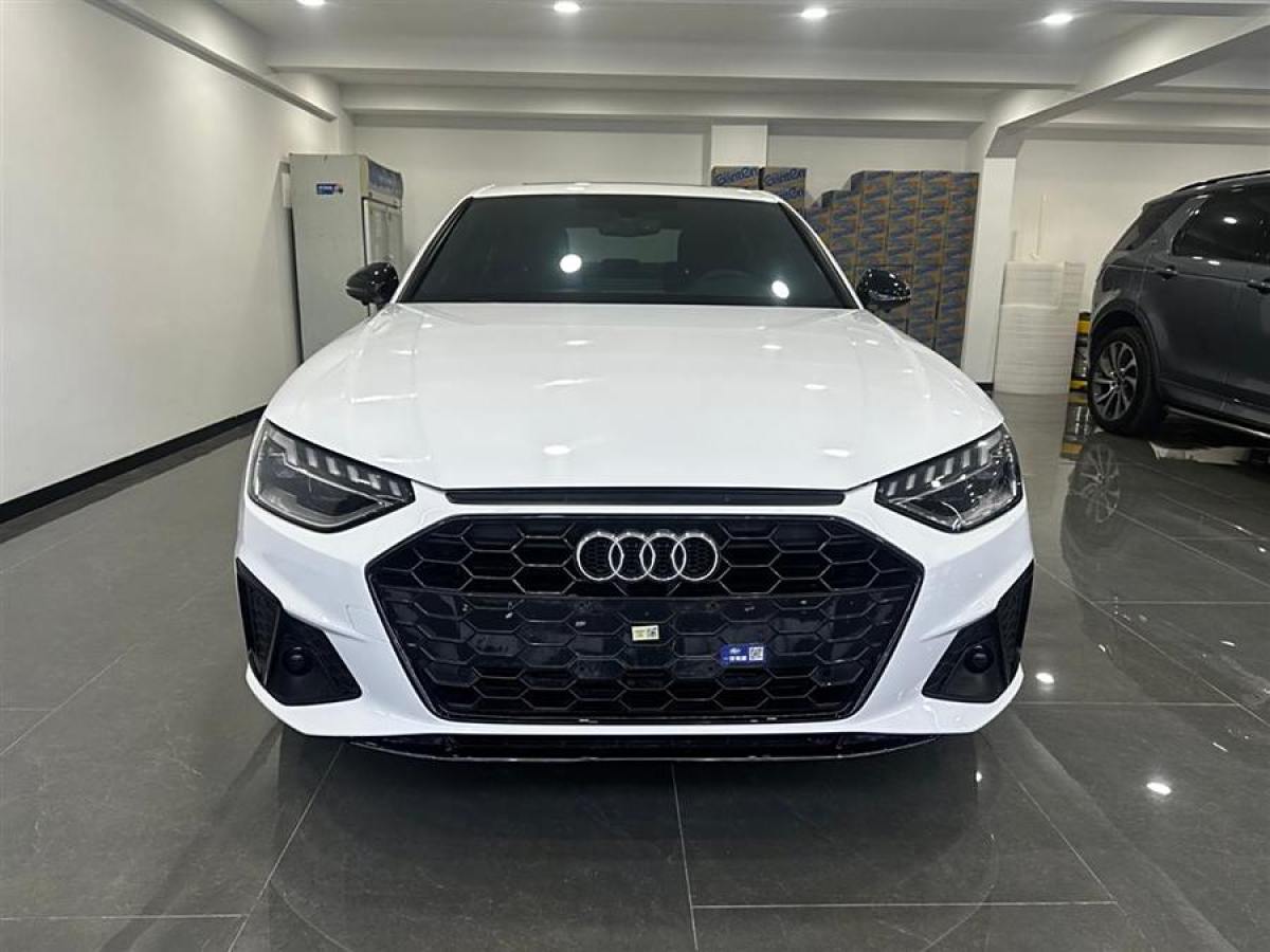 奧迪 奧迪A4L  2023款 40 TFSI 豪華動感型圖片