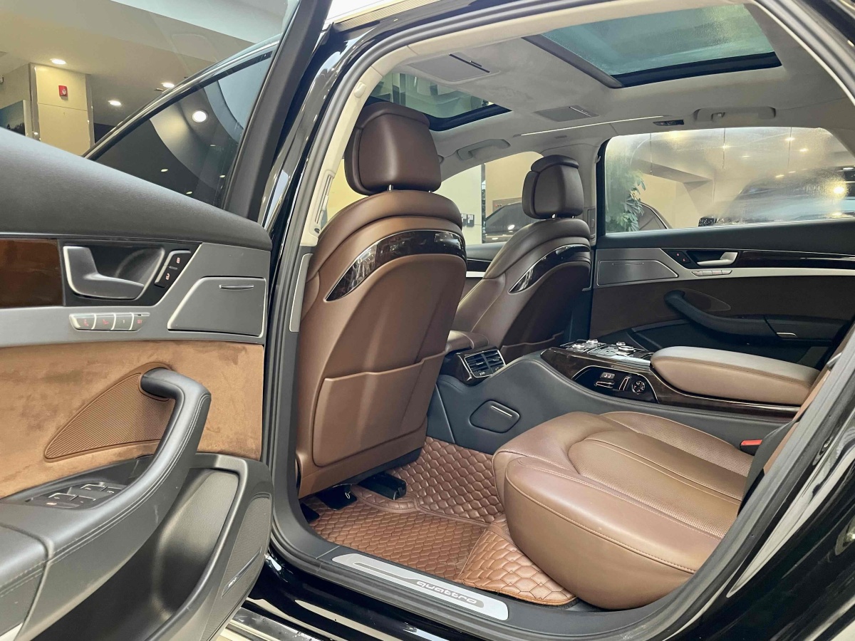 奧迪 奧迪A8  2014款 A8L 45 TFSI quattro專(zhuān)享型圖片