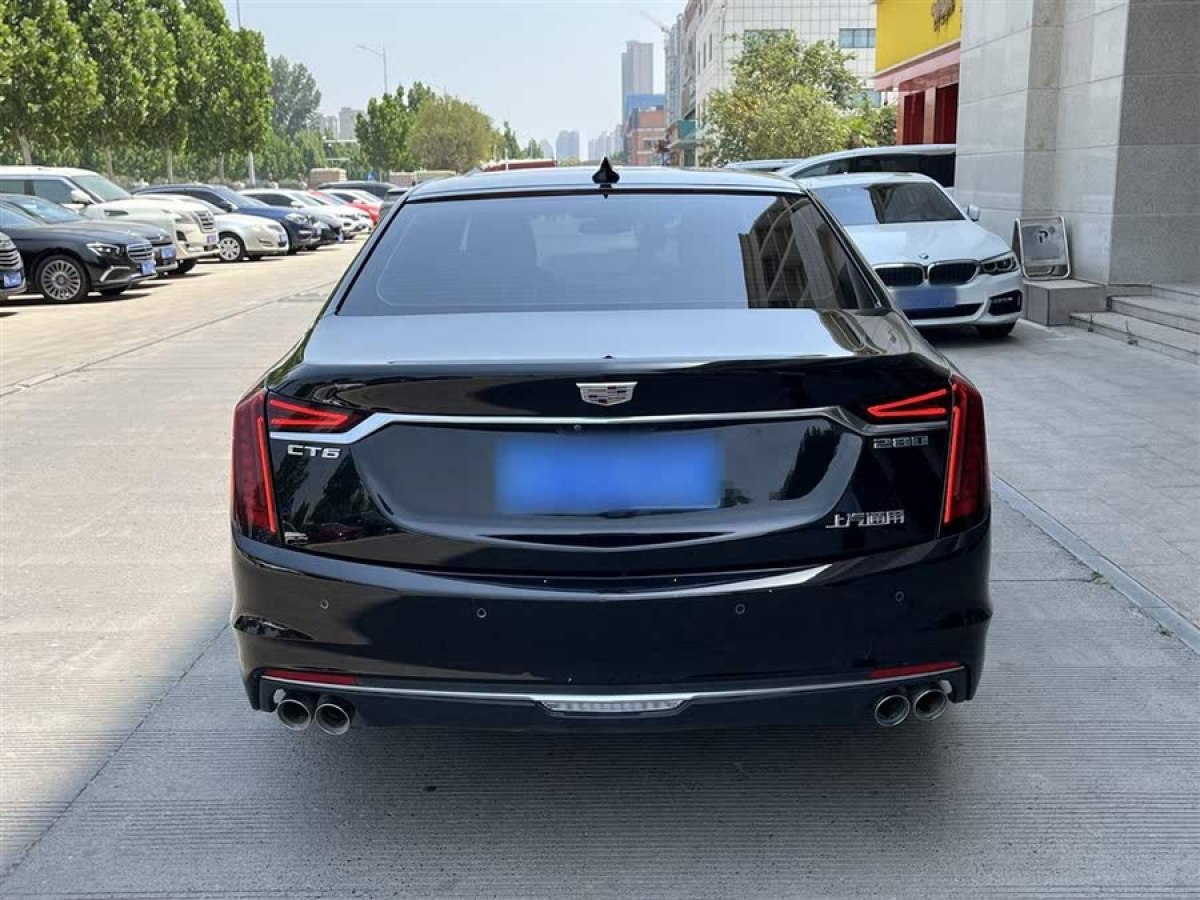 凱迪拉克 CT6  2023款 28T 豪華型圖片