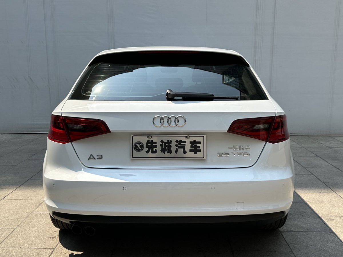 2017年4月奧迪 奧迪A3  2016款 Sportback 35 TFSI 領(lǐng)英型