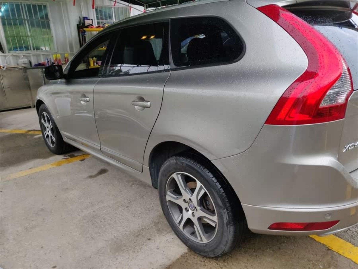 沃爾沃 XC60  2014款 改款 T5 智逸版圖片
