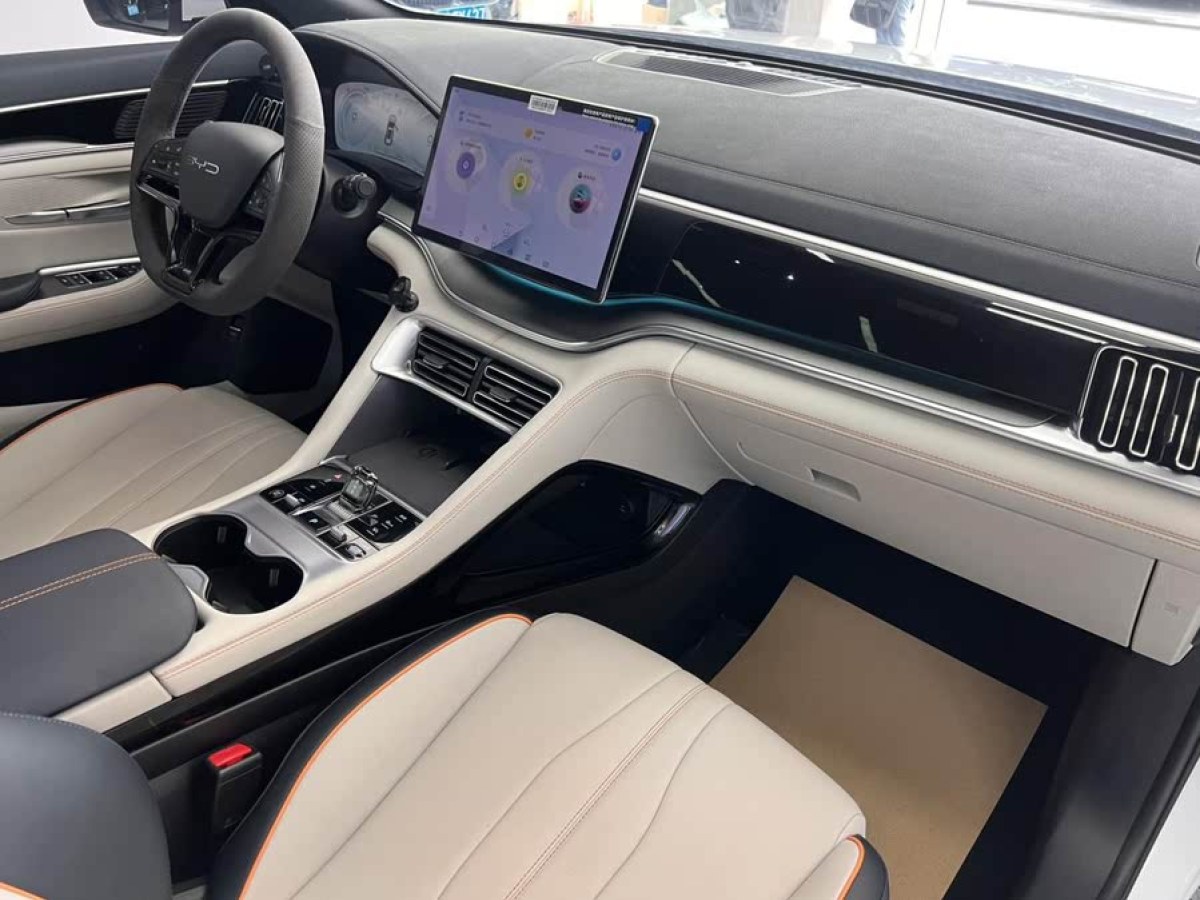 比亞迪 宋PLUS新能源  2024款 榮耀版 EV 520km 尊貴型圖片
