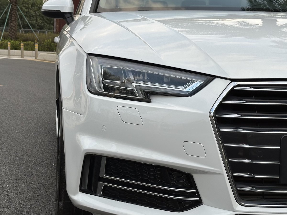 2019年5月奧迪 奧迪A4L  2019款 40 TFSI 進(jìn)取型 國V