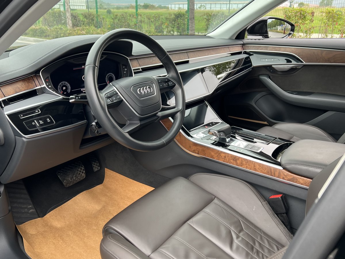 奧迪 奧迪A8  2018款 A8L 55 TFSI quattro投放版尊享型圖片