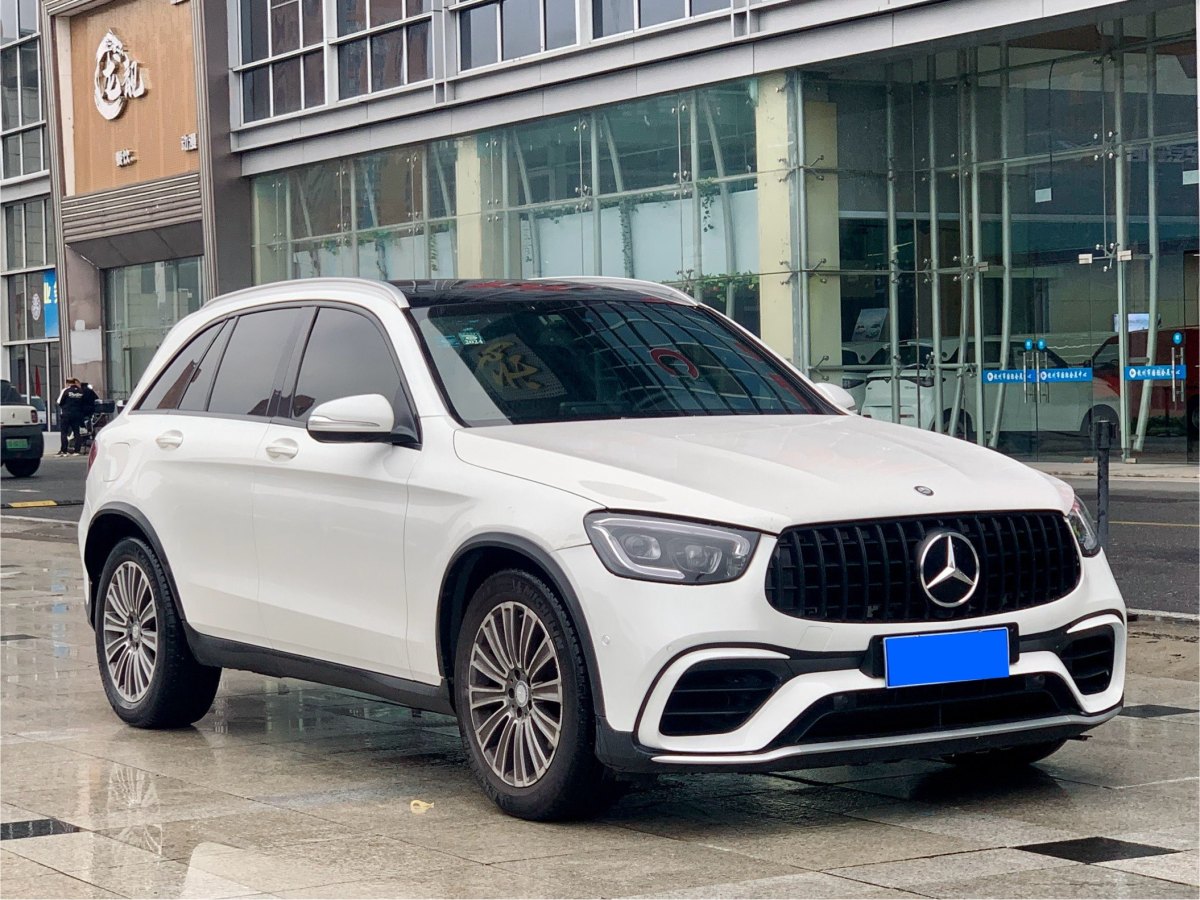 2016年6月奔馳 奔馳GLC  2016款 GLC 260 4MATIC 動(dòng)感型