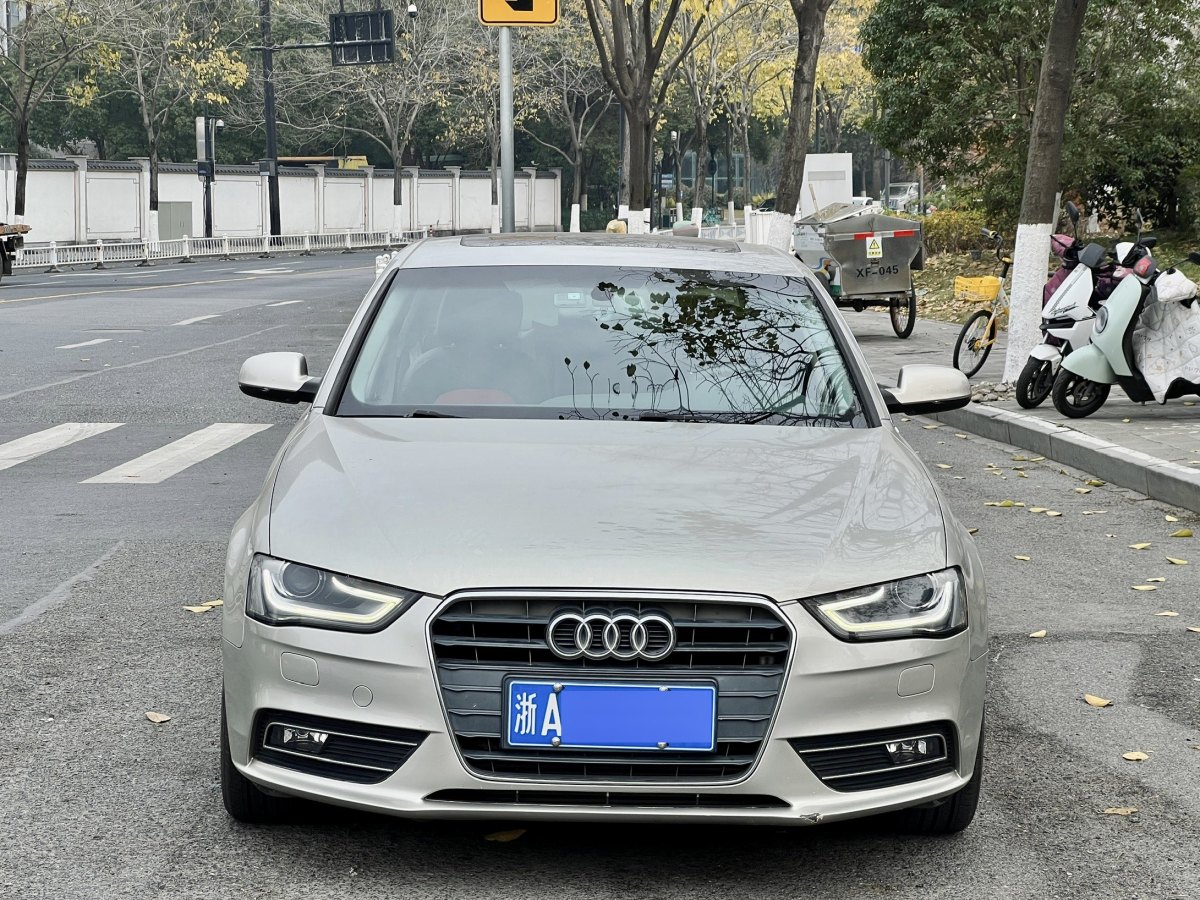 奧迪 奧迪A4L  2016款 30 TFSI 典藏版 自動舒適型圖片