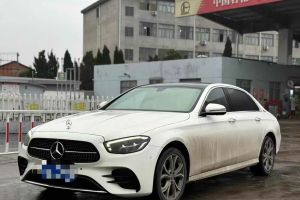 奔驰E级 奔驰 E 300 L 豪华型