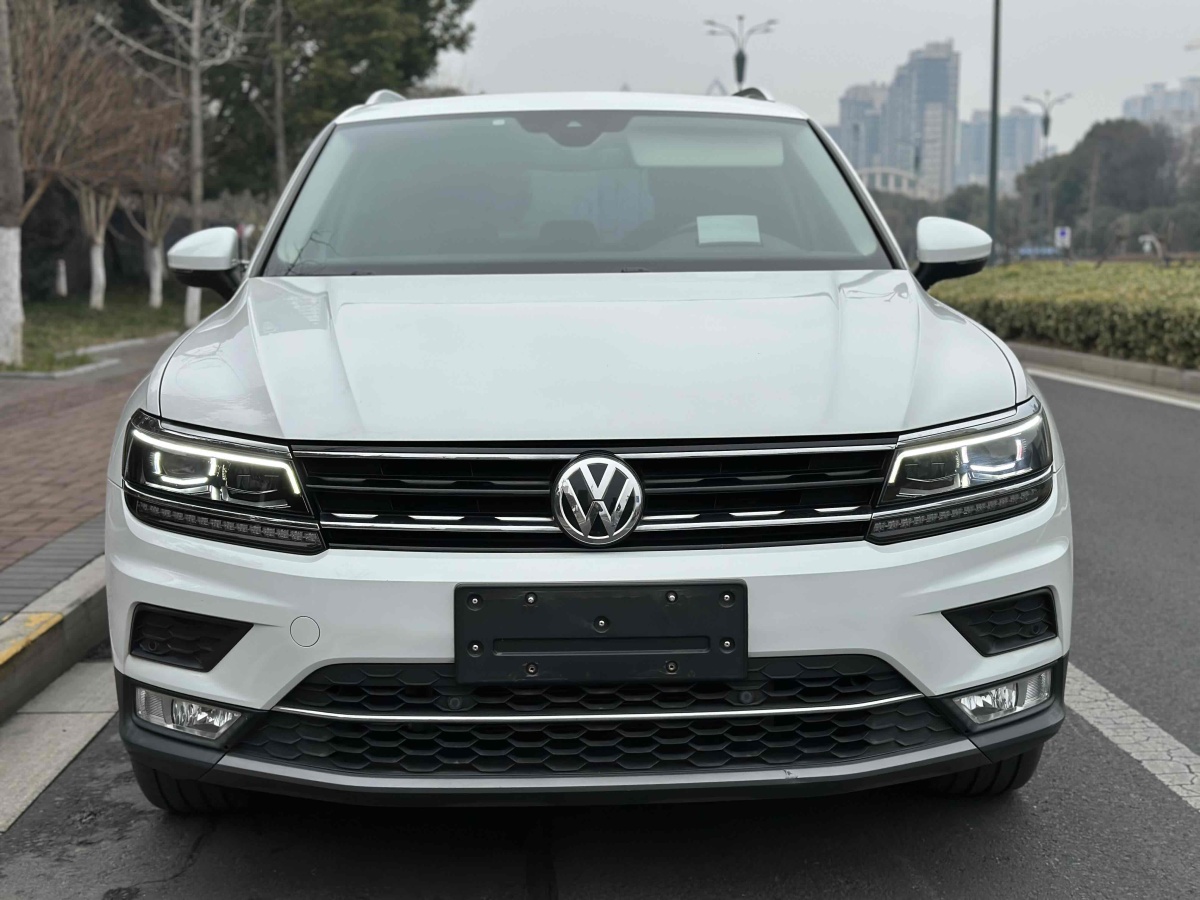 大眾 Tiguan  2017款 330TSI 四驅(qū)創(chuàng)睿型圖片