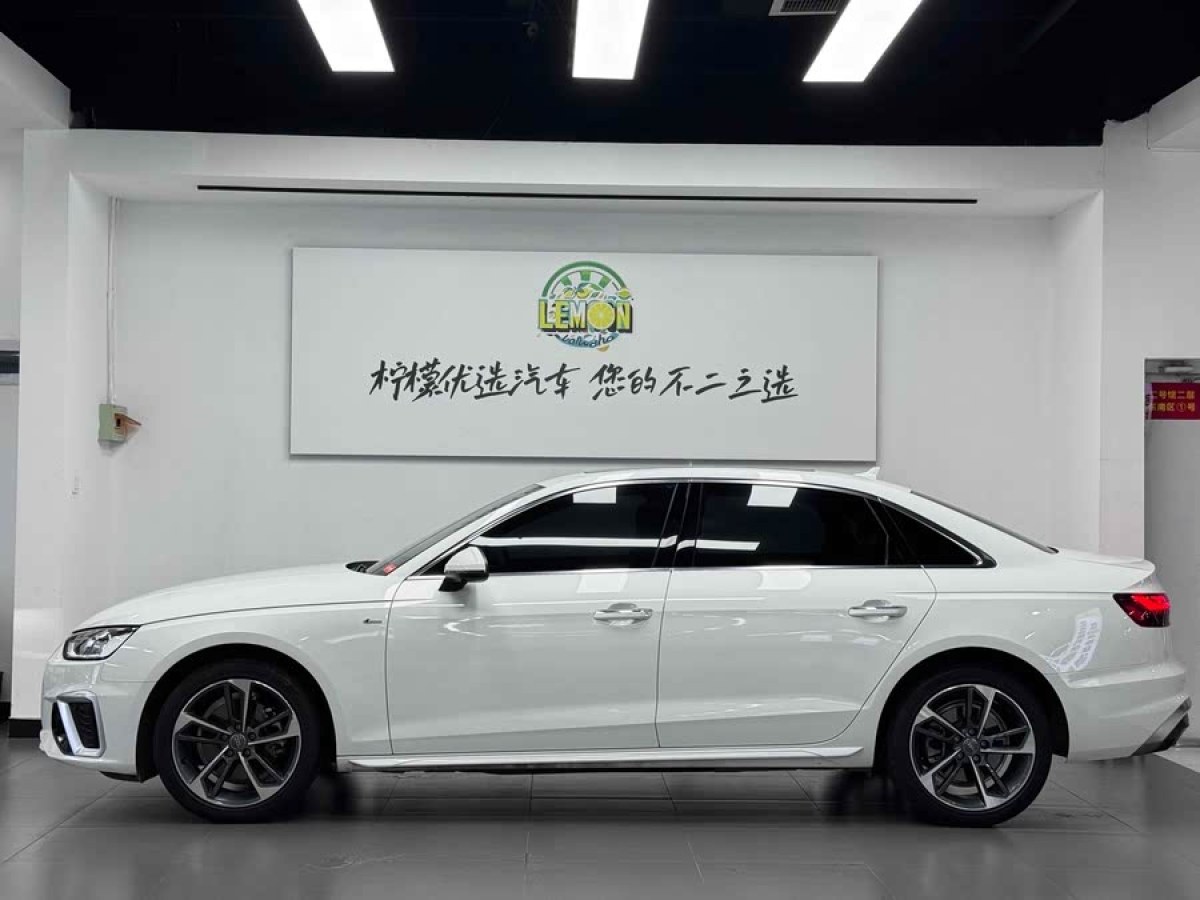 奧迪 奧迪A4L  2022款 40 TFSI 時(shí)尚動(dòng)感型圖片