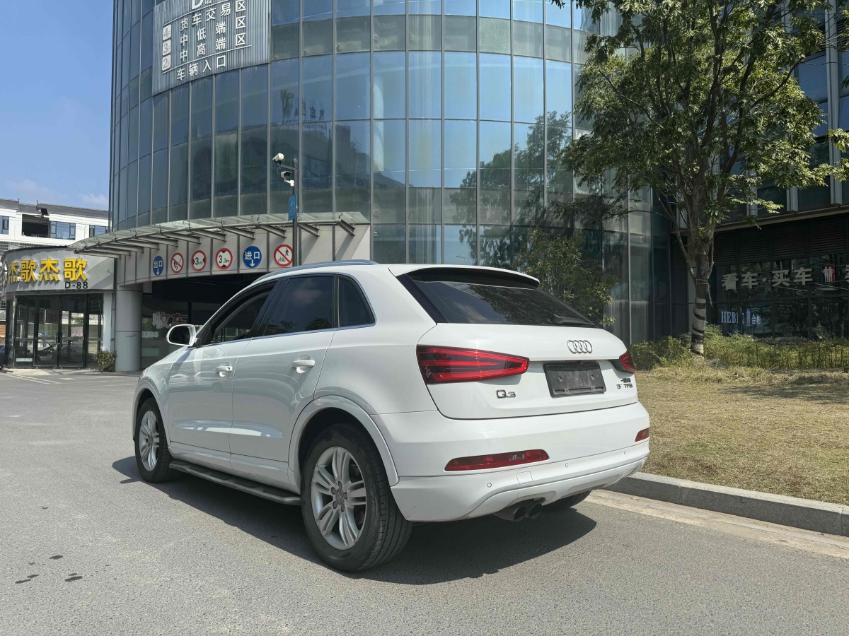 2013年9月奧迪 奧迪Q3  2013款 35TFSI 舒適型