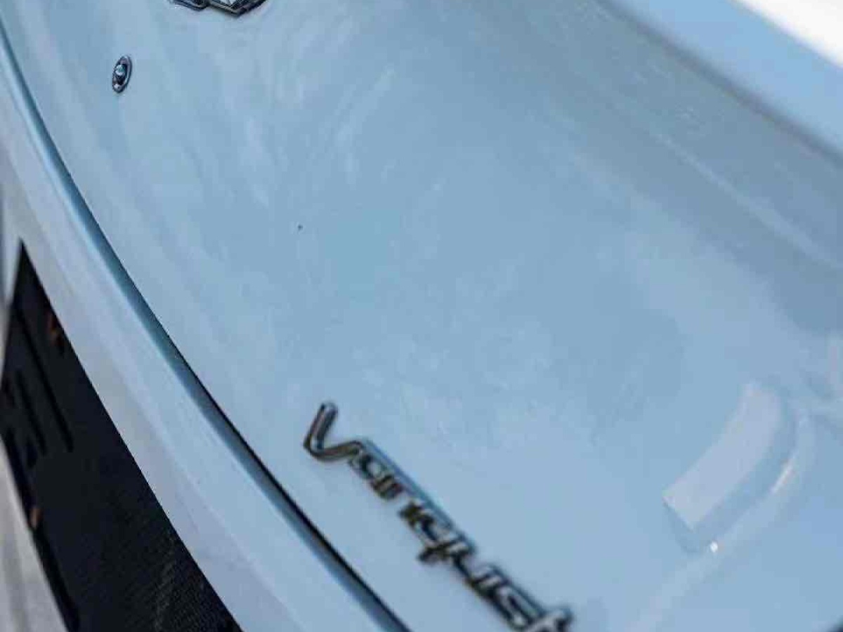 阿斯頓·馬丁 Vanquish  2013款 6.0L 標(biāo)準(zhǔn)型圖片