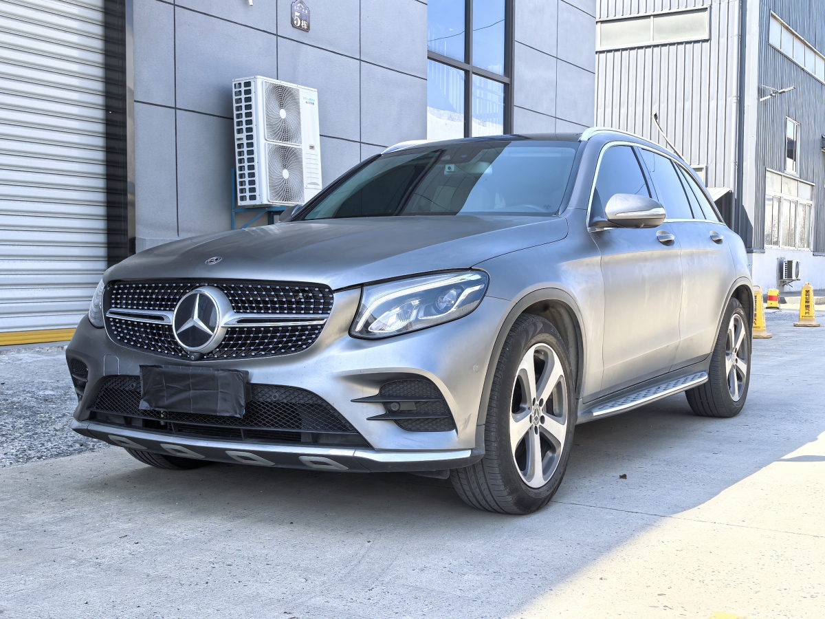 2017年10月奔馳 奔馳GLC  2017款 GLC 260 4MATIC 豪華型