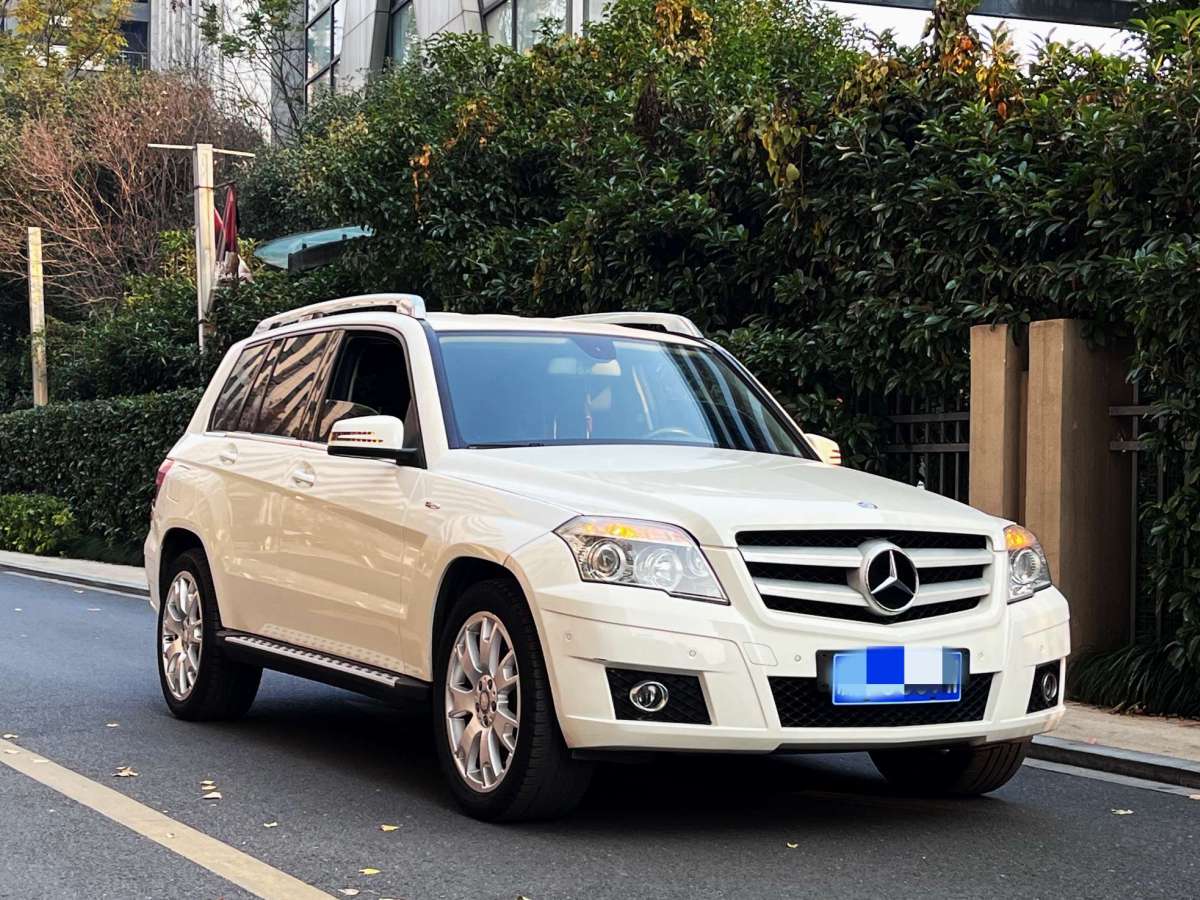 奔馳GLK級(jí) 2013款 GLK 300 4MATIC 動(dòng)感型圖片