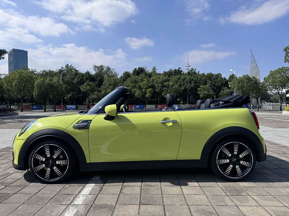 MINI MINI  2022款 改款 2.0T COOPER S CABRIO Sidewalk圖片