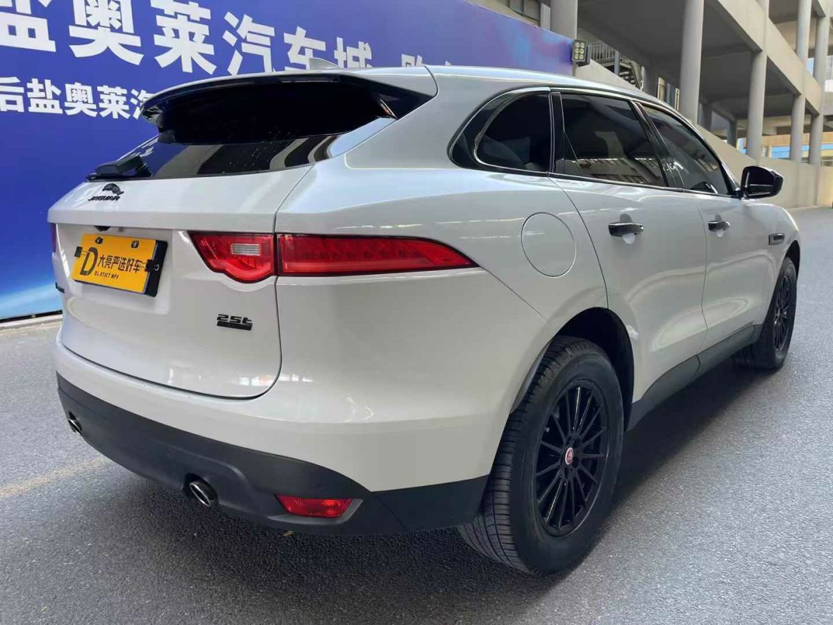 捷豹 XE  2017款 2.0T 240PS R-Sport圖片