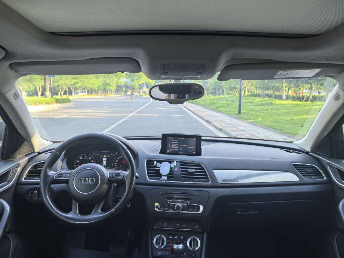 2015年6月奧迪 奧迪Q3  2015款 35 TFSI quattro百萬紀(jì)念進(jìn)享型