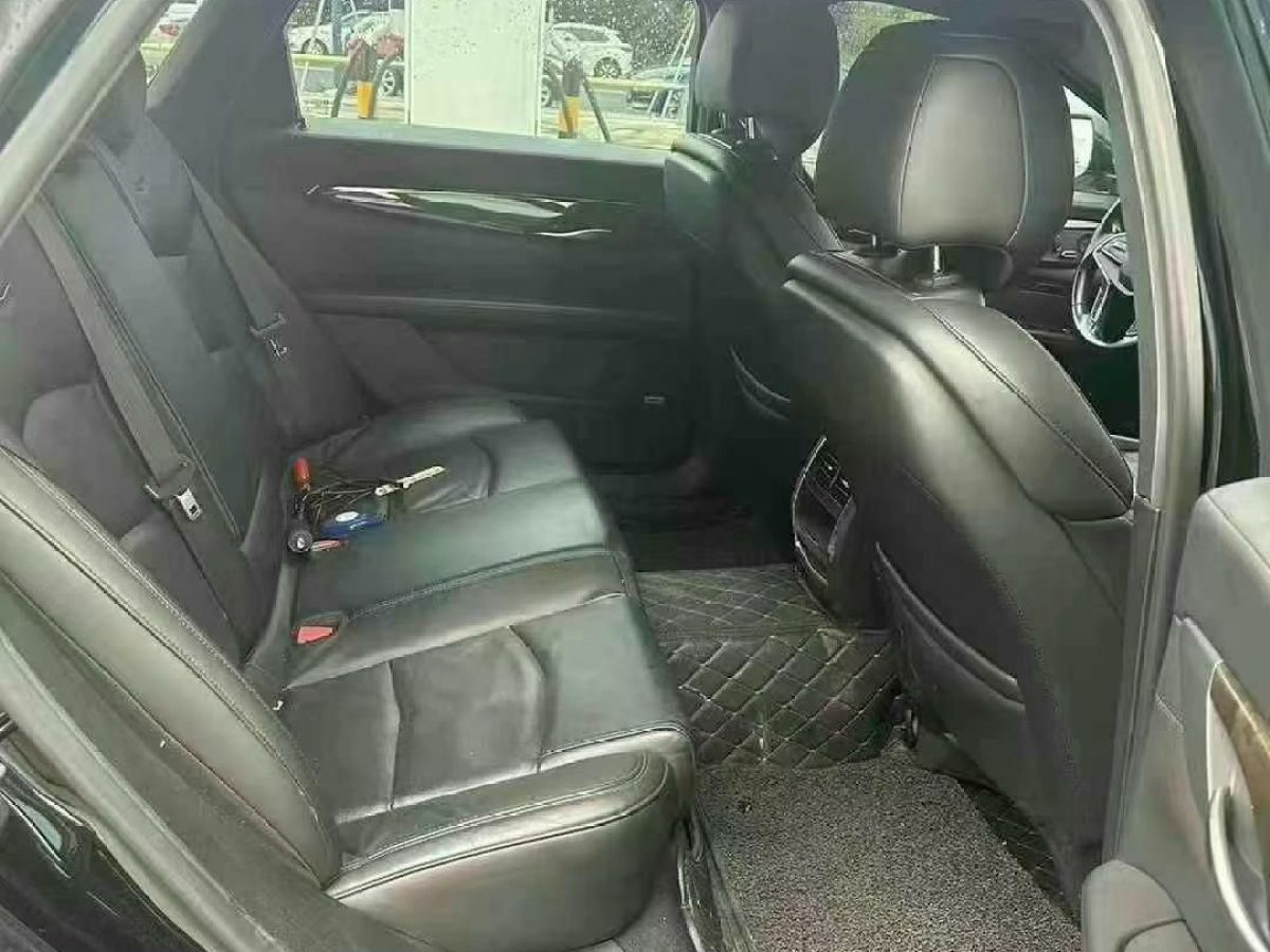 凱迪拉克 CT6  2017款 28T 豪華型圖片