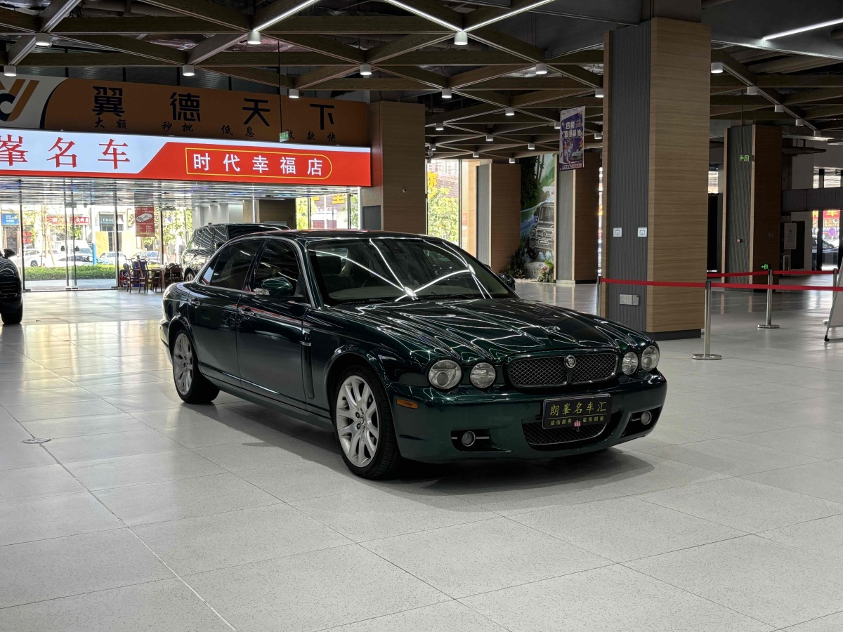 捷豹 XJ  2007款 XJ6L 3.0皇家加長版圖片