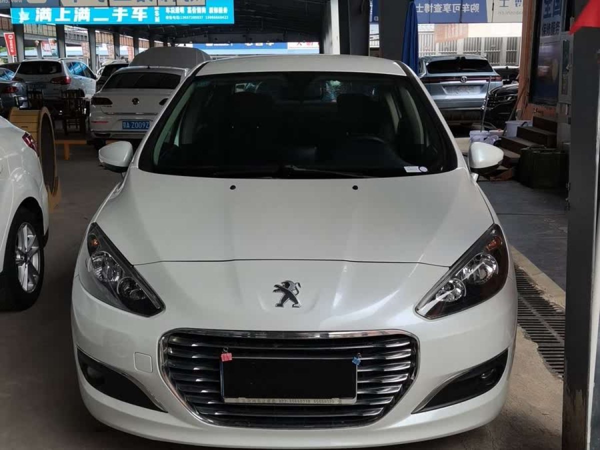 標(biāo)致 308  2014款 樂享版 經(jīng)典 1.6L 自動(dòng)優(yōu)尚型圖片