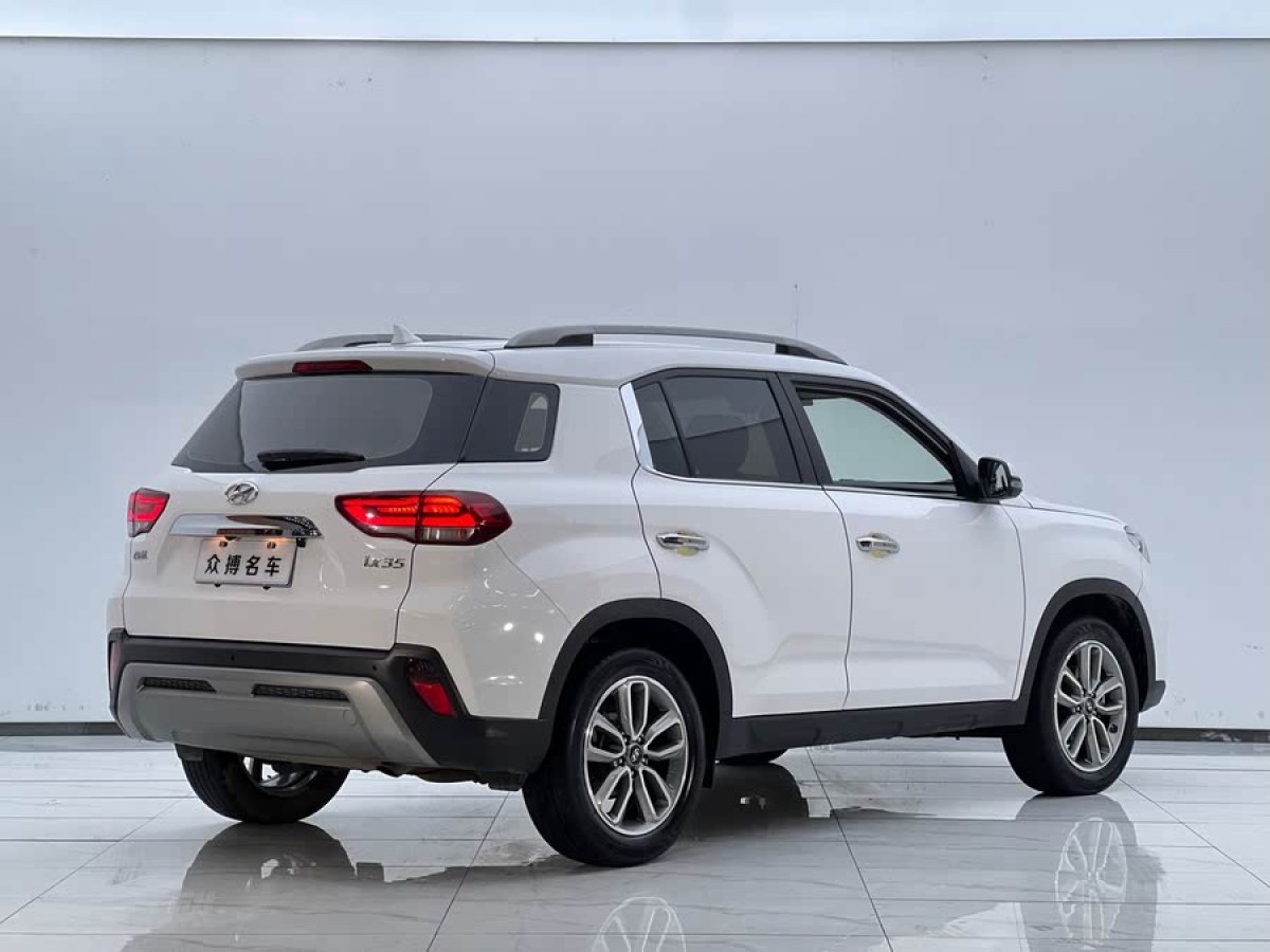 現(xiàn)代 ix35  2019款 2.0L 自動(dòng)兩驅(qū)智勇?暢享版 國(guó)VI圖片