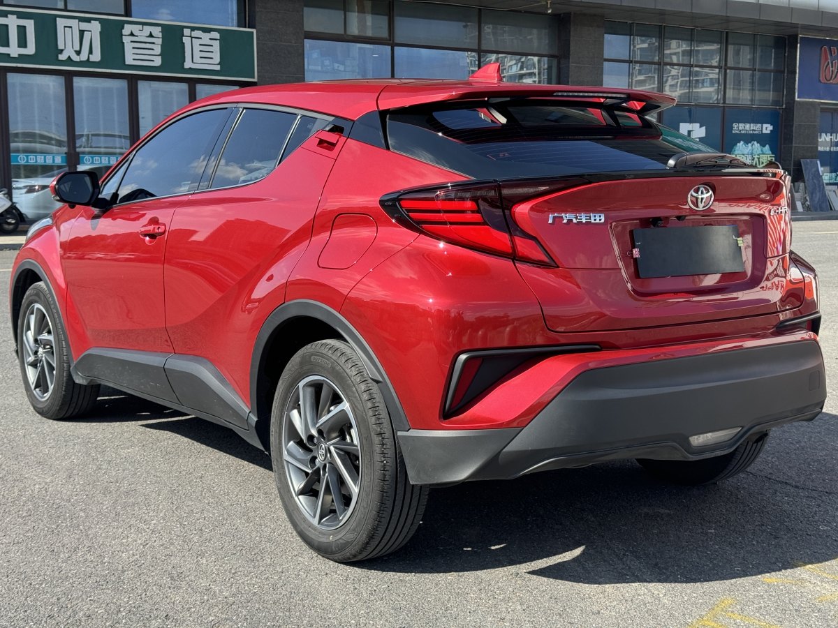 豐田 C-HR  2023款 2.0L 豪華版圖片