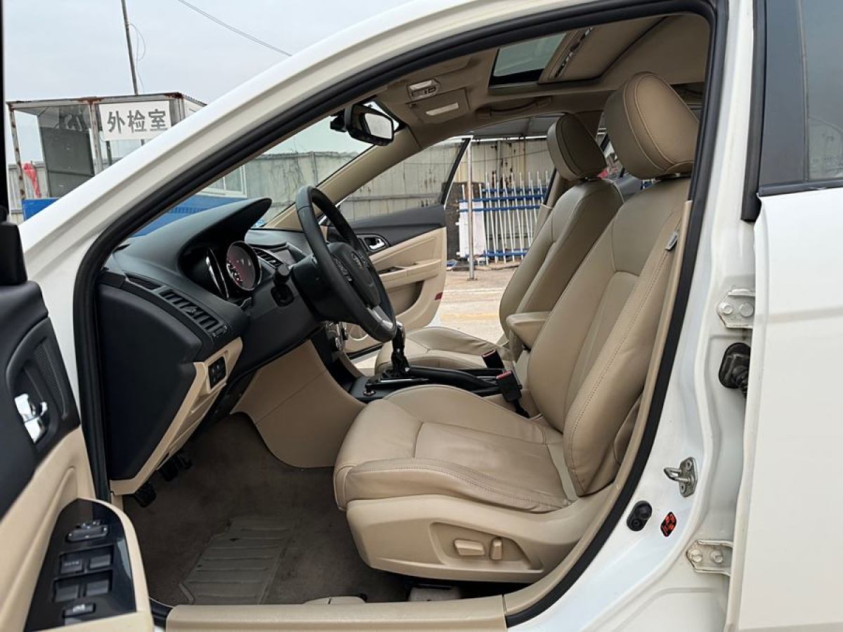 奔騰 B50  2013款 1.6L 手動尊貴型圖片