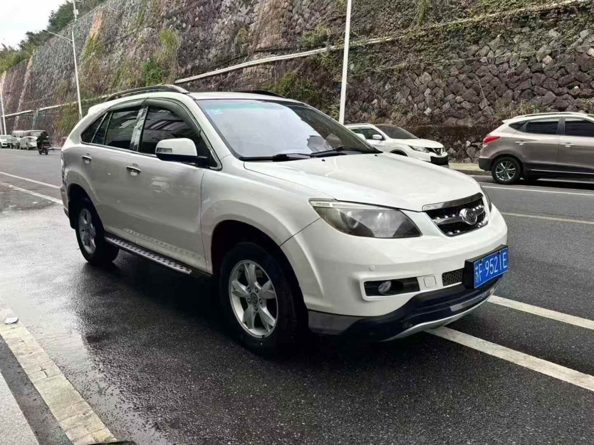 比亞迪 S6  2013款 2.0 勁悅版 尊享型圖片