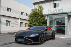 V8 Vantage 阿斯頓·馬丁 4.0T V8