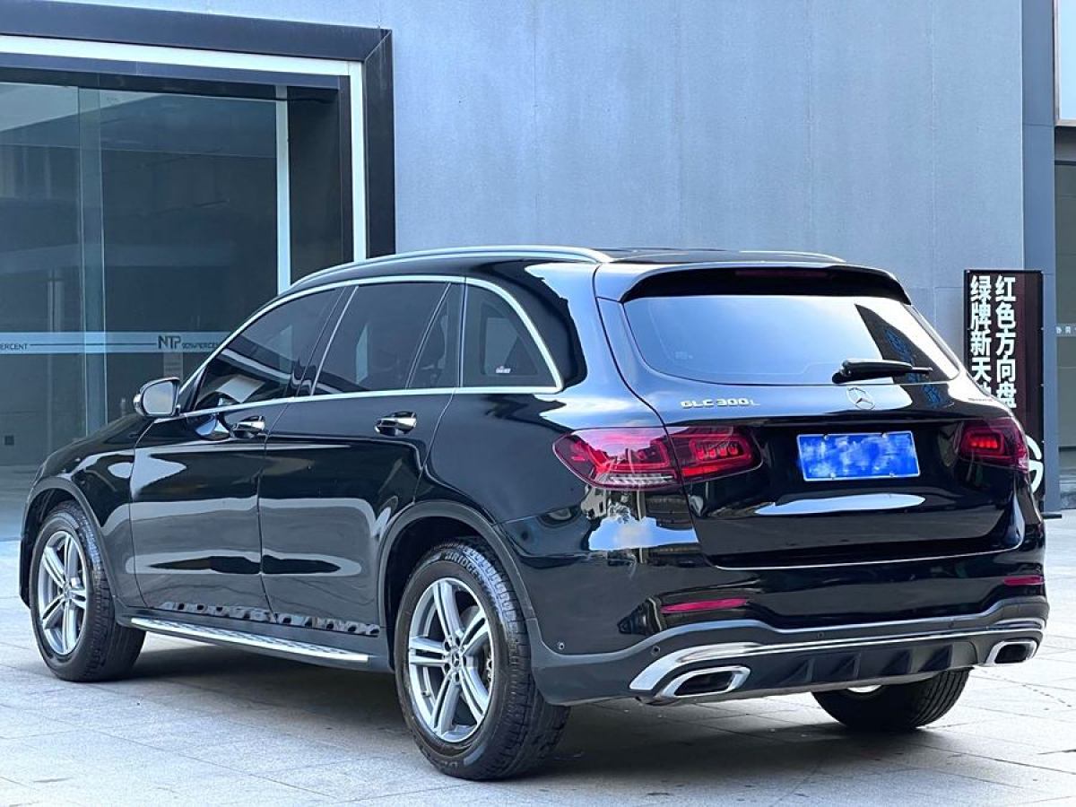 奔馳 奔馳GLC  2018款 改款 GLC 260 4MATIC 豪華型圖片