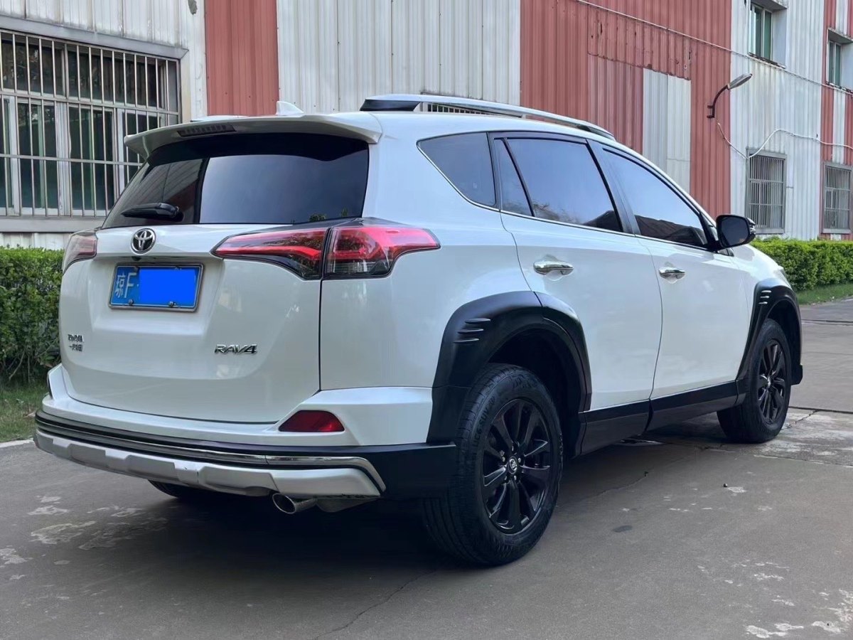 丰田 RAV4荣放  2019款 2.0L CVT两驱风尚X限量版 国VI图片