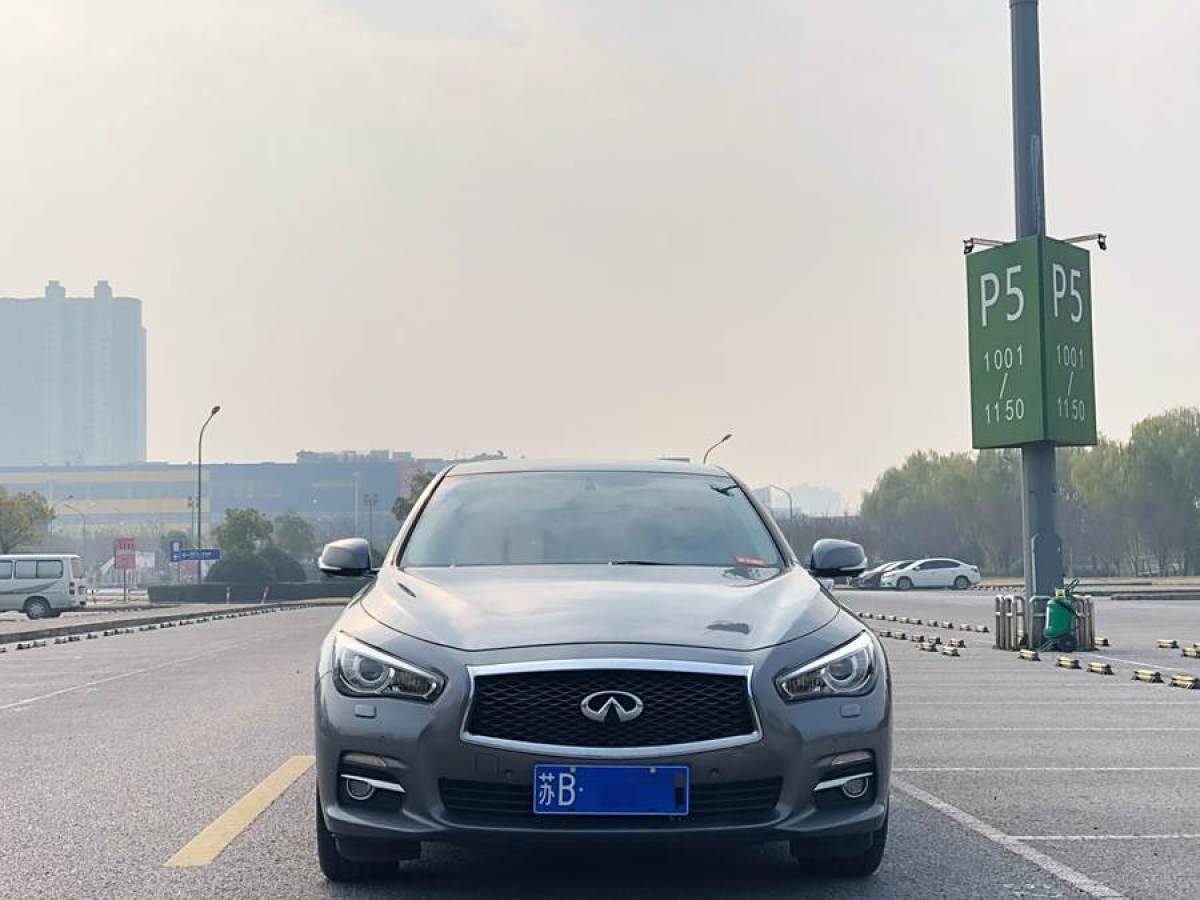 英菲尼迪 Q50L  2016款 2.0T 悅享版圖片