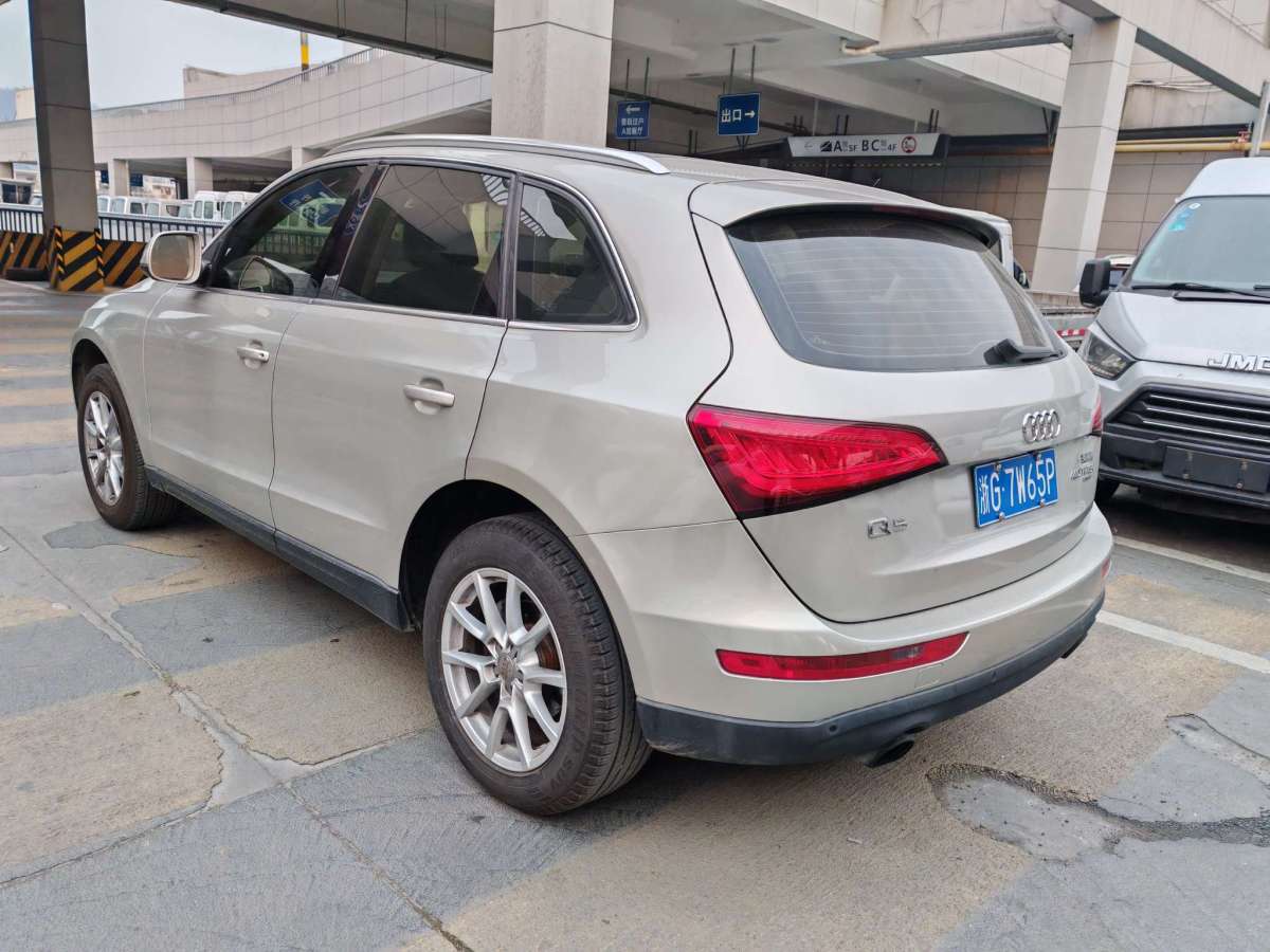 奧迪 奧迪Q5  2013款 40 TFSI 進(jìn)取型圖片