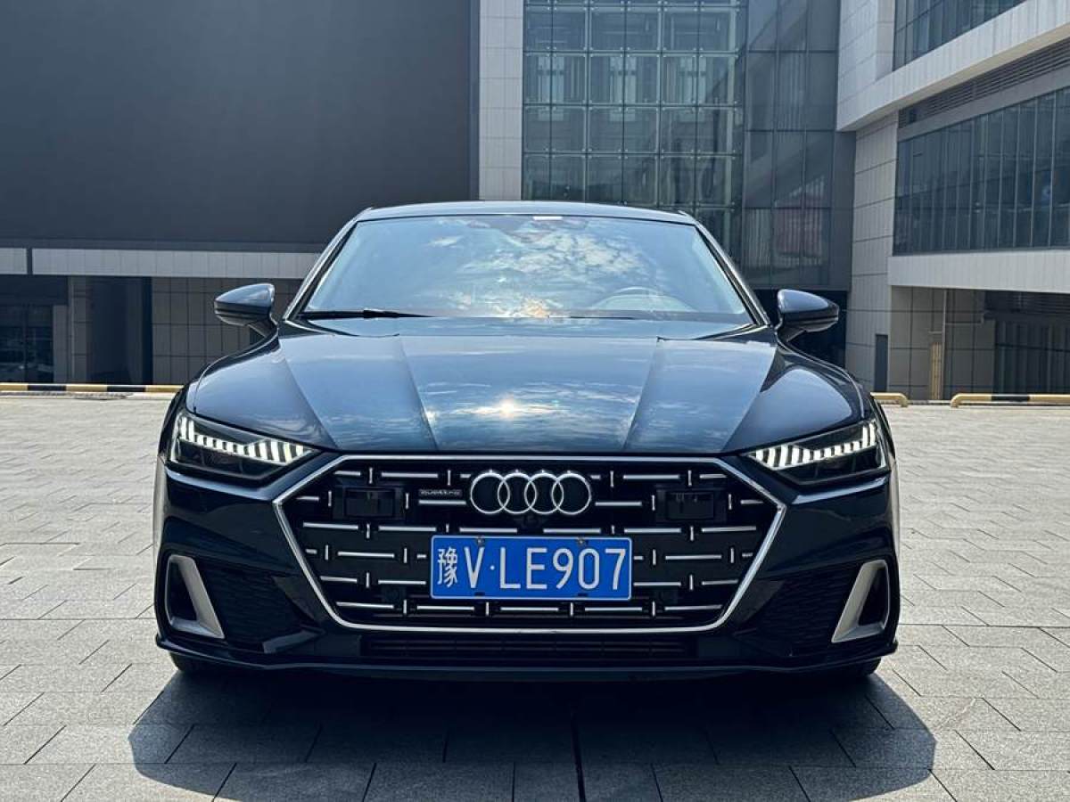 奧迪 奧迪A7L  2024款 55TFSI quattro S-line 志遠型 流晶套裝圖片