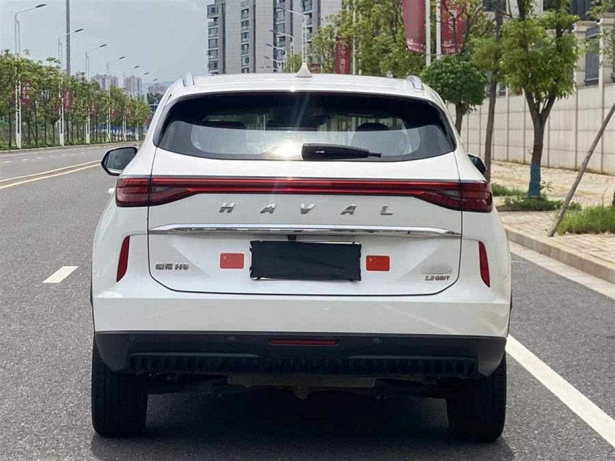 哈弗 H6  2021款 第三代 2.0T 自動兩驅(qū)Max圖片