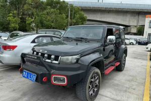 BJ40 北京  PLUS 2.3T 手动四驱尊享版 国VI