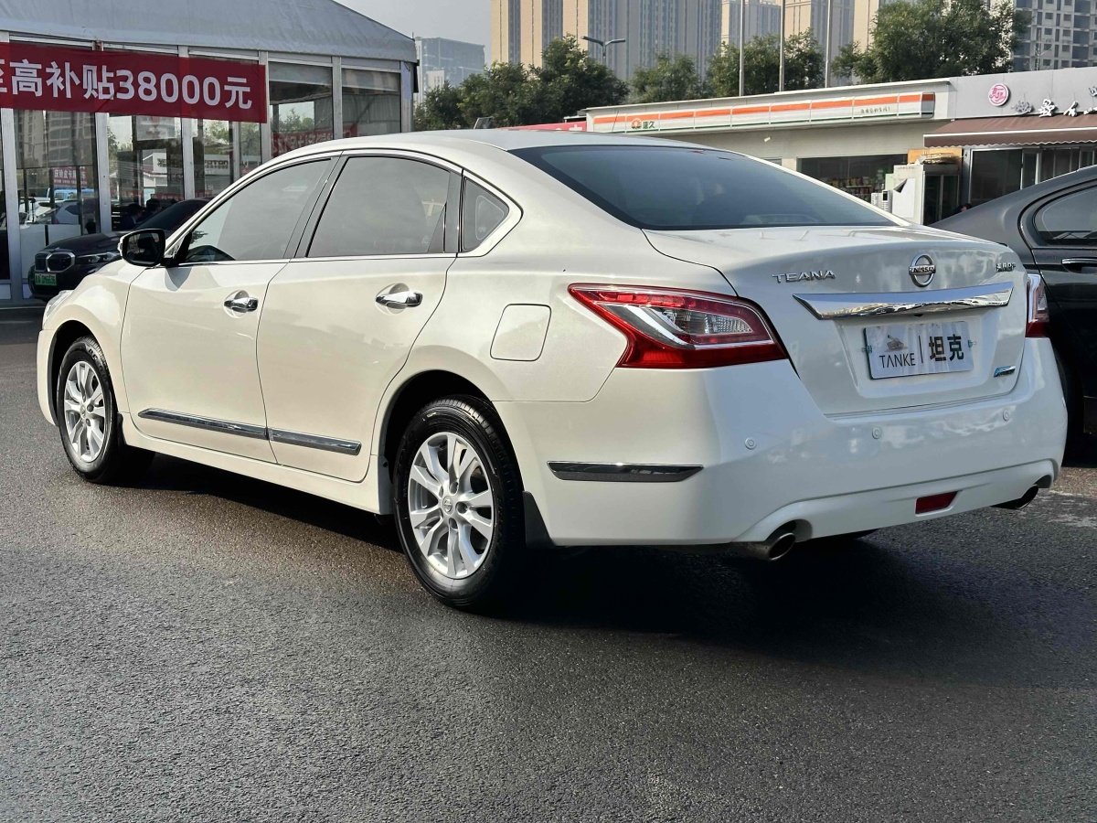 日產(chǎn) 天籟  2013款 2.0L XL舒適版圖片