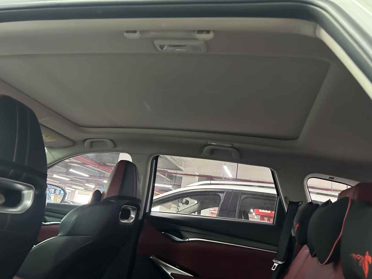 長(zhǎng)安 CS75  2021款 榮耀百萬(wàn)版 280T DCT尊貴型圖片