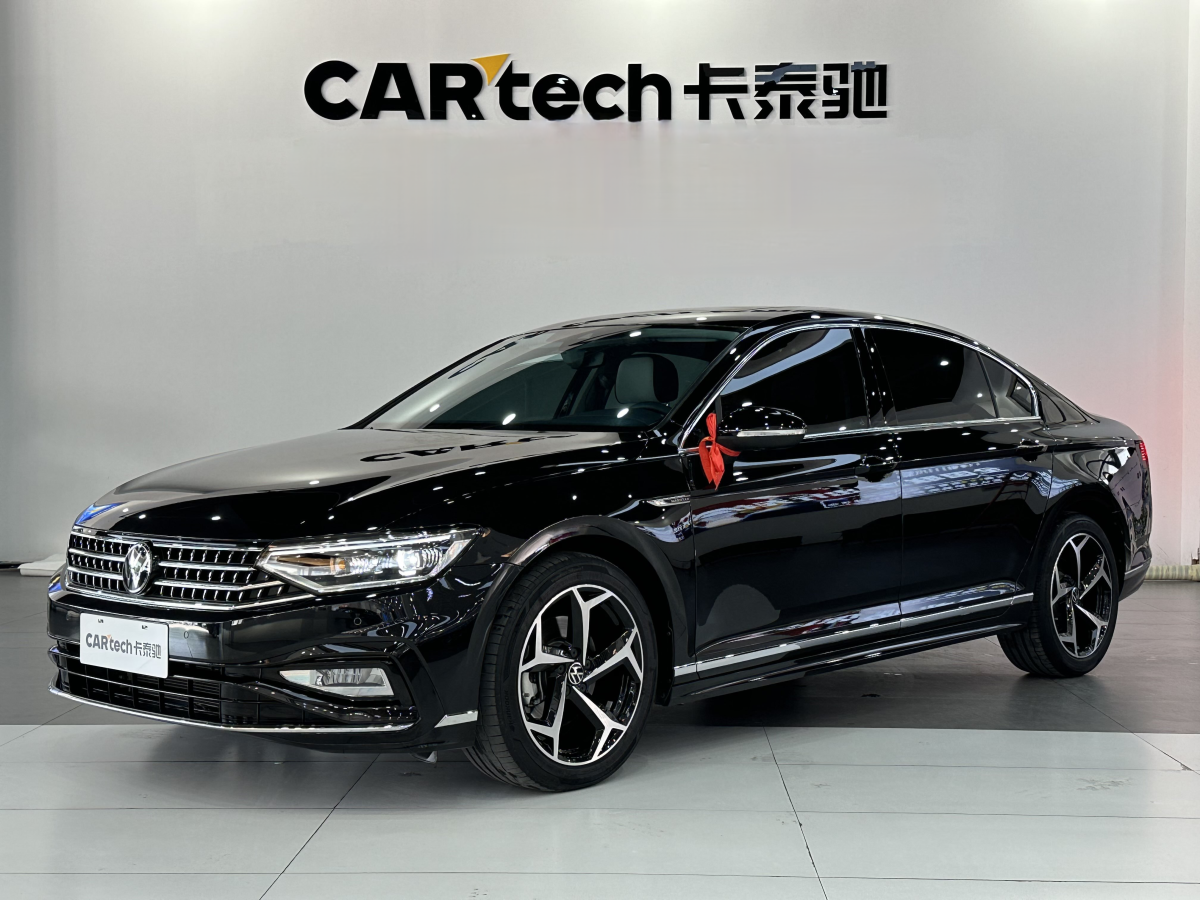 大眾 邁騰  2023款 200萬輛紀(jì)念版 330TSI DSG豪華型圖片