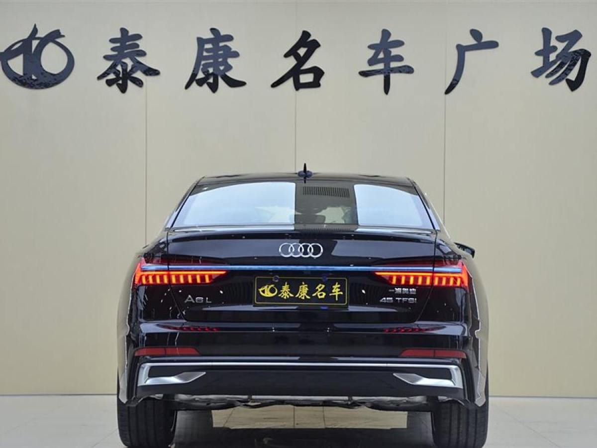 奧迪 奧迪A6L  2025款 45 TFSI 臻選動(dòng)感型圖片