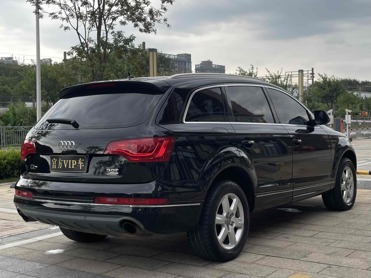 奧迪 奧迪Q7  2014款 35 TFSI 進(jìn)取型圖片