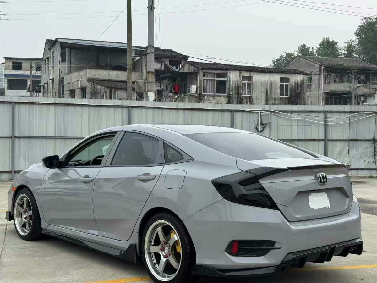 本田 思域  2017款 180TURBO CVT舒適版圖片