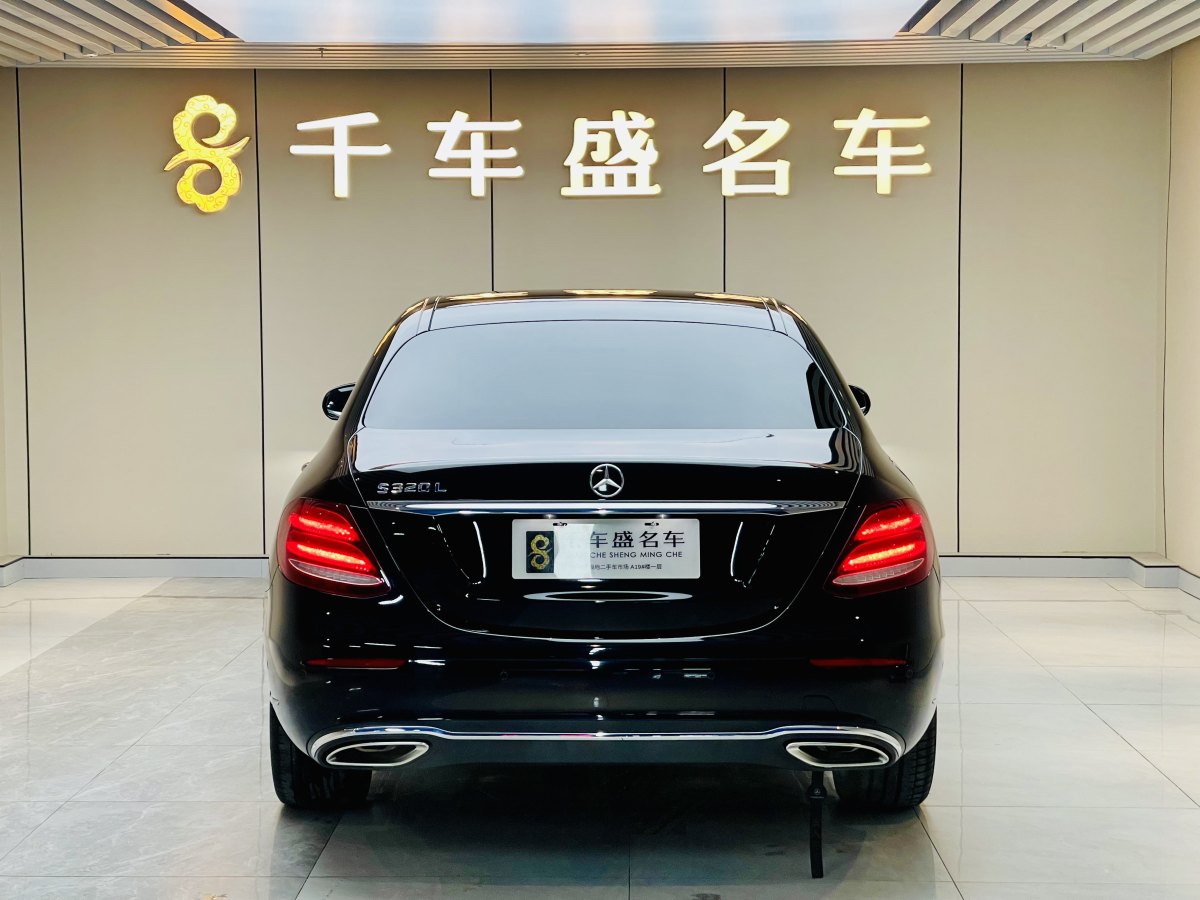 奔馳 奔馳E級  2019款 改款 E 300 L 豪華型圖片