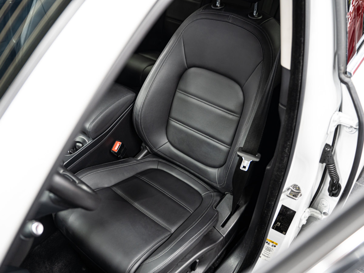 2019年5月捷豹 E-PACE  2018款 P250 S 國(guó)VI