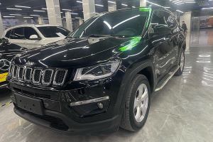 指南者 Jeep 220T 自動(dòng)領(lǐng)先版