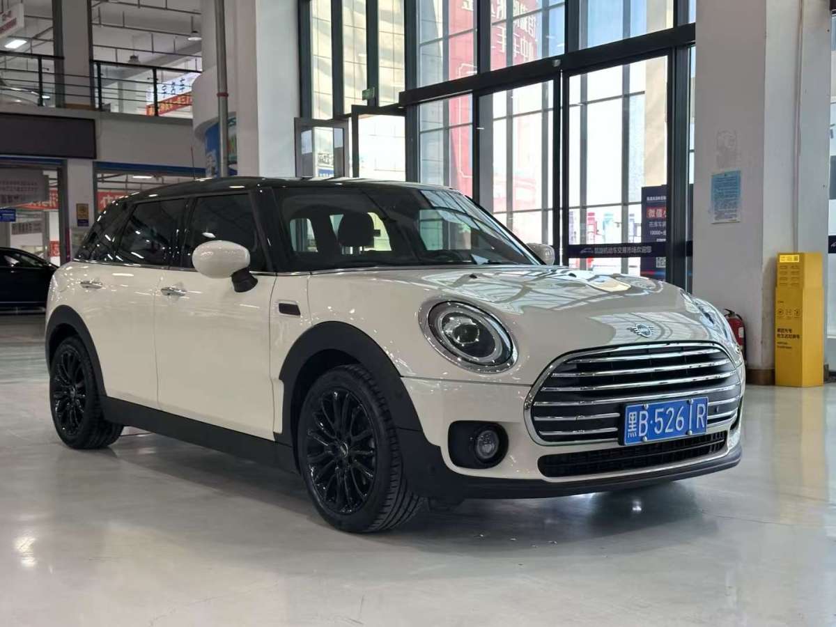 MINI MINI  2021款 1.5T COOPER 藝術(shù)家 五門(mén)版圖片