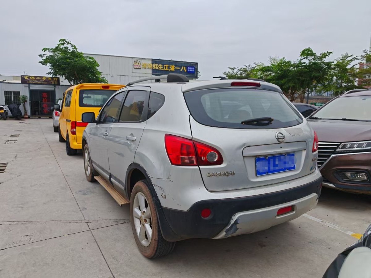 日產(chǎn) 逍客  2011款 2.0XV 雷 CVT 2WD圖片