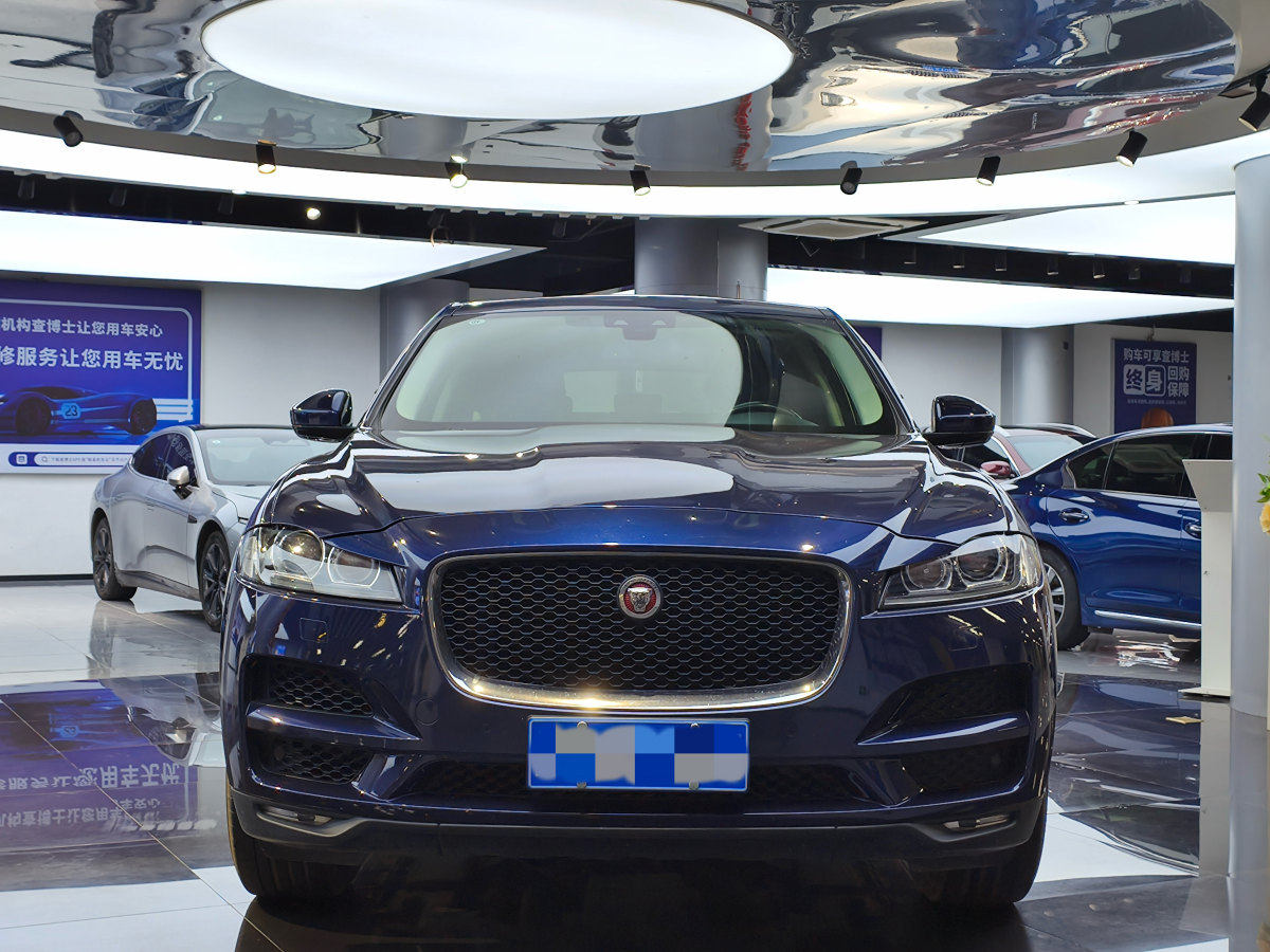 捷豹 F-PACE  2018款 改款 2.0T 四驅(qū)R-Sport運(yùn)動(dòng)版圖片
