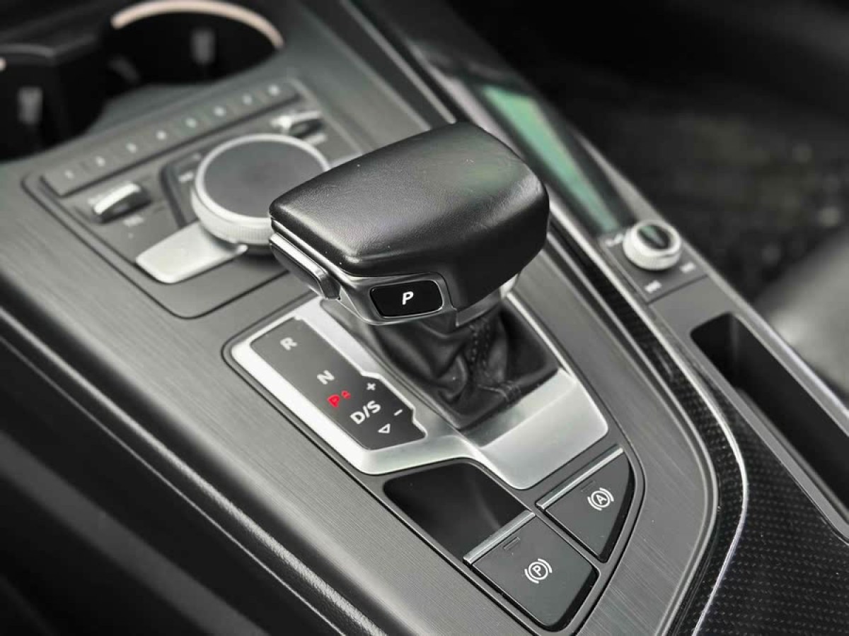 奧迪 奧迪A5  2019款 Sportback 45 TFSI quattro 運(yùn)動(dòng)型圖片